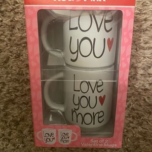 Set of 2 Valentine’s Day mugs: love you & love you more